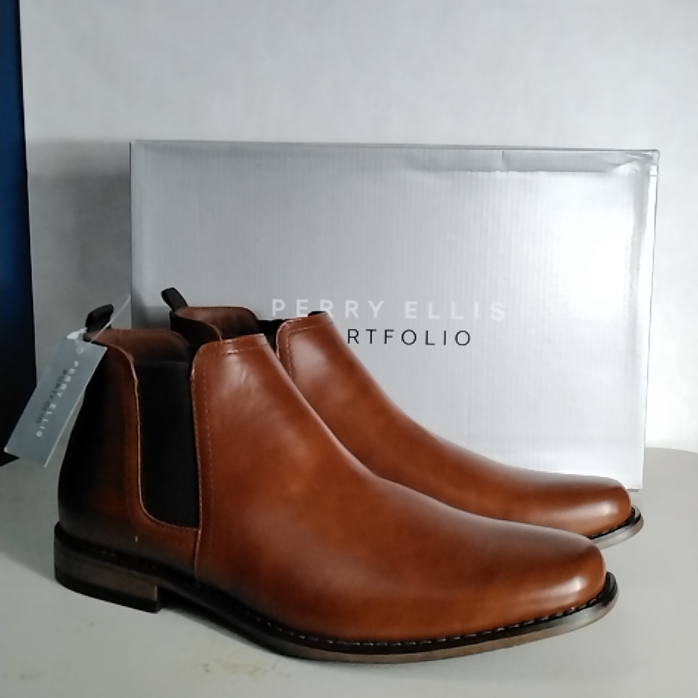 Perry Ellis Men's Tan Leather Boots
